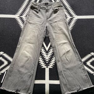 MOTHER Denim Roller Ankle Fray